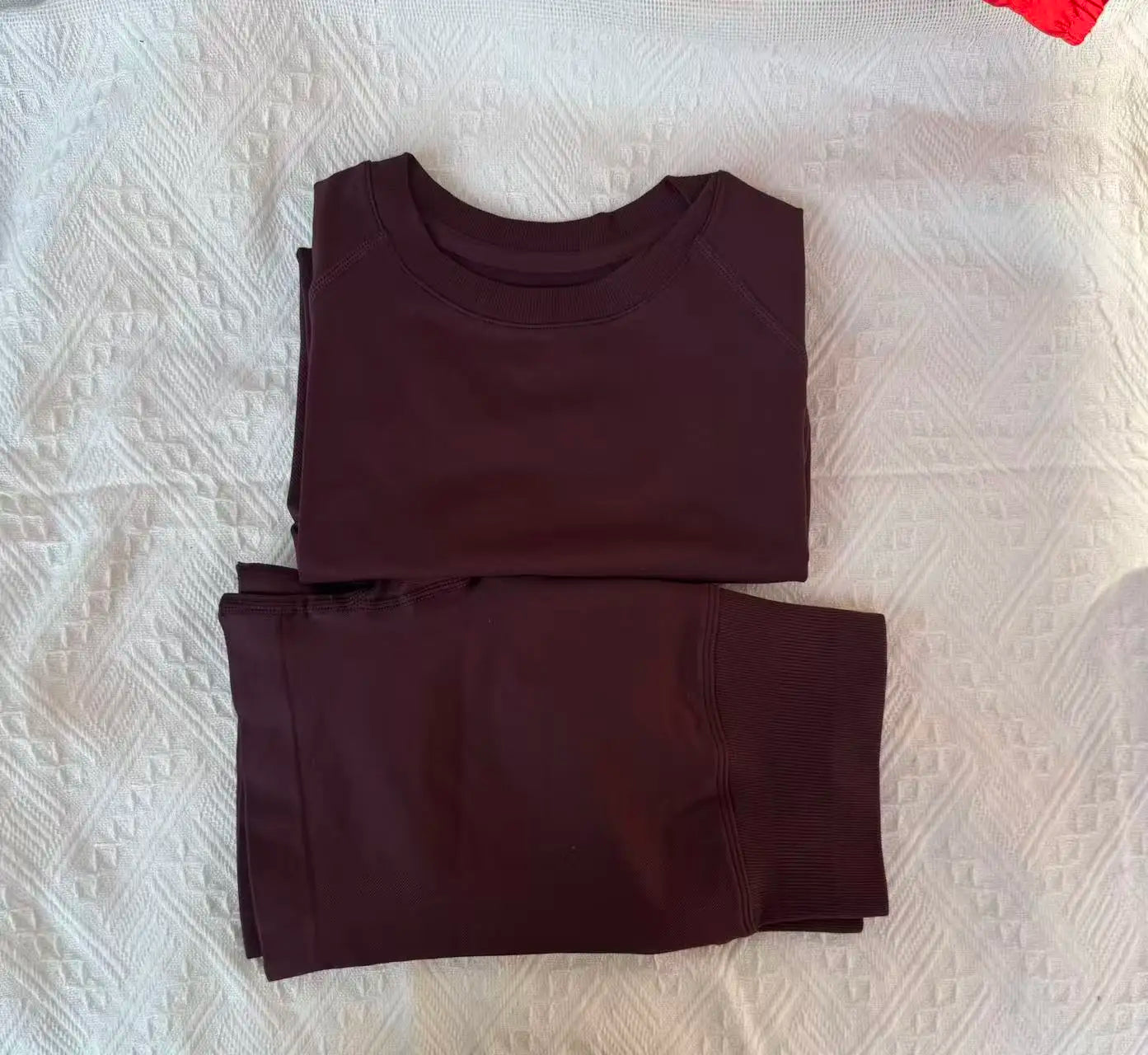 2 pieces of DFYZHE Impact sports set short sleeved seamless yoga top fitness set fitness running shorts sports set