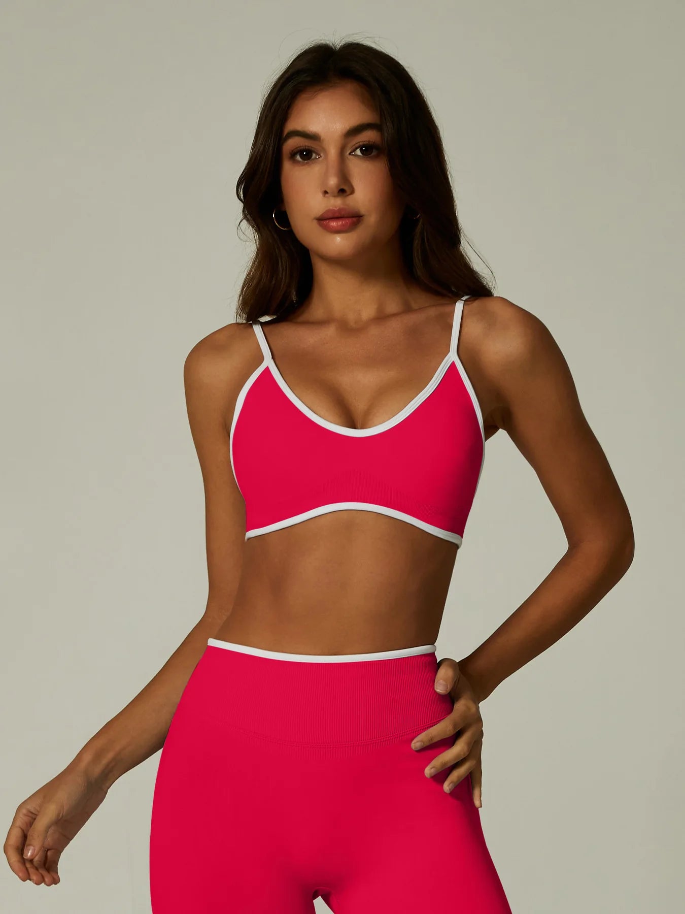 Popular Seamless Color Contrast Women's Yoga Clothes Backless Tight Classic Set Sports Fitness Fashion Clothes Comfortable